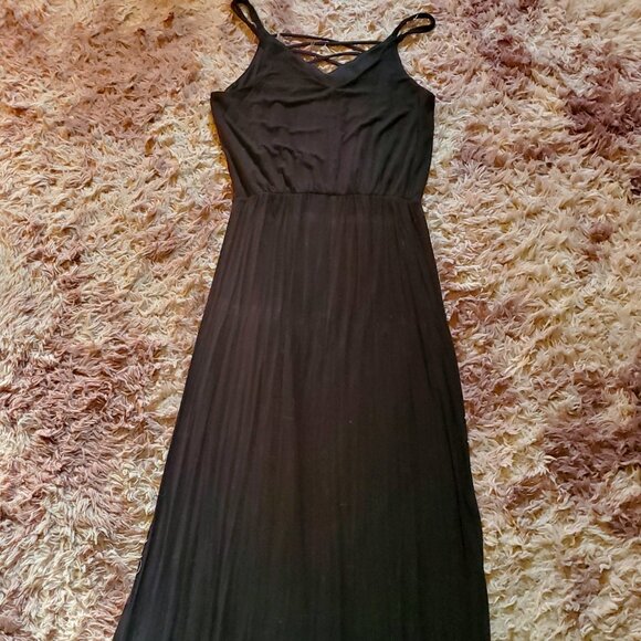 Maruices 24/7 Black Maxi Dress with Strappy Neckline - Picture 3 of 3